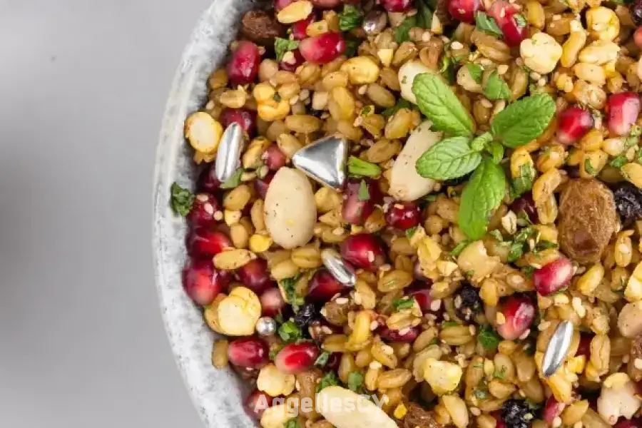 ΕΡΓΑΣΤΗΡΙΟ ΚΟΛΛΥΒΩΝ/ SUPER FOOD LAB