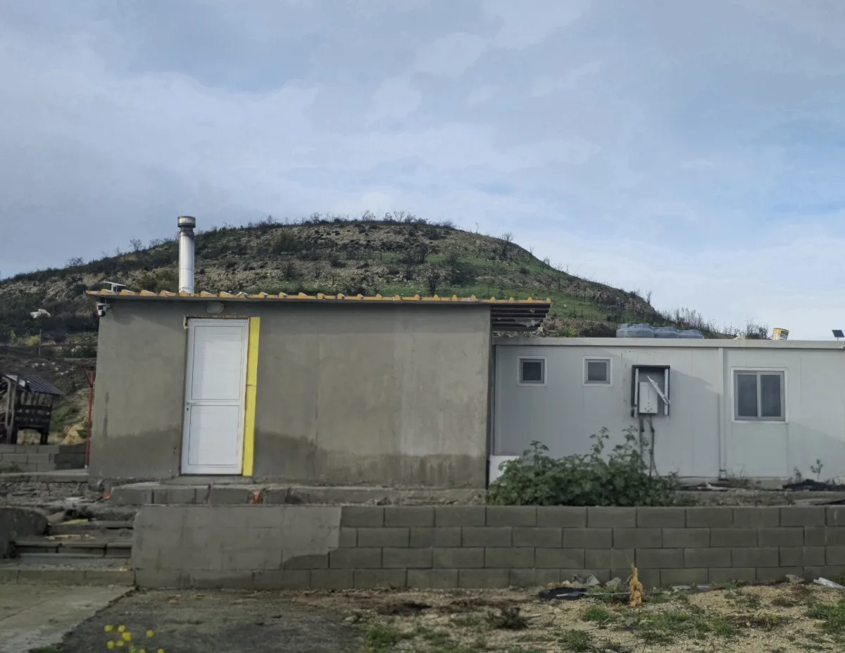 House - Good - 3 Bedrooms - 2 Bathrooms - 51-100 Area (sq.m.)