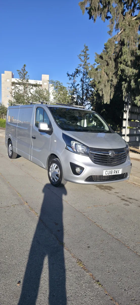 Panel Van - Opel - Vivaro - 2018 - Diesel - Manual