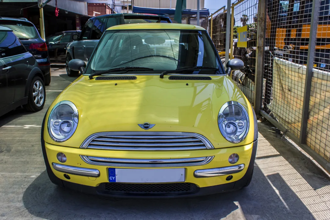 Mini One 2002