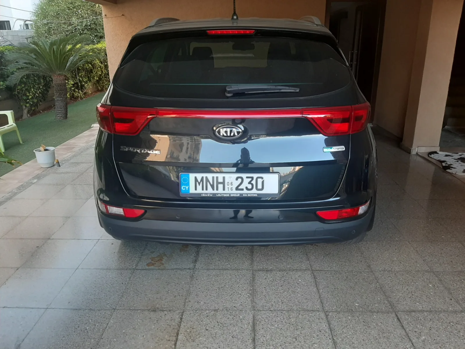Photo 3